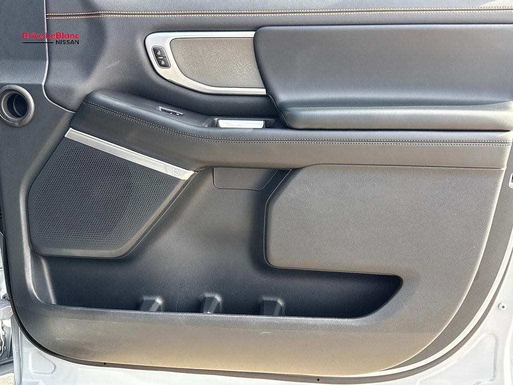 Used 2025 Stone Blue Ford Tremor image 13