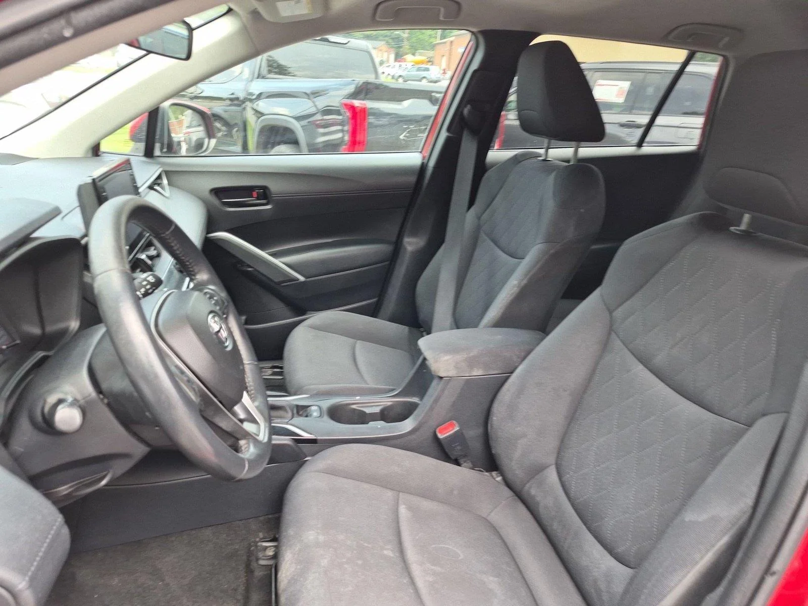 Used 2022 Barcelona Red Metallic Toyota LE image 18