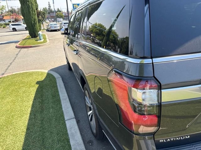 Used 2021 Gray Ford Platinum image 4