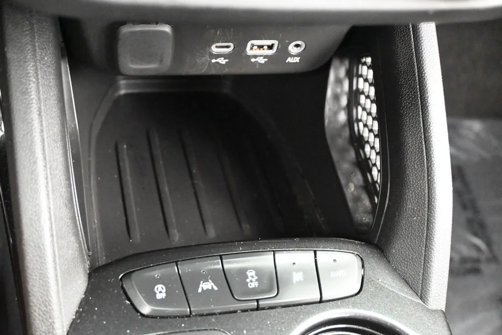 Used 2023 Summit White Chevrolet LS image 19