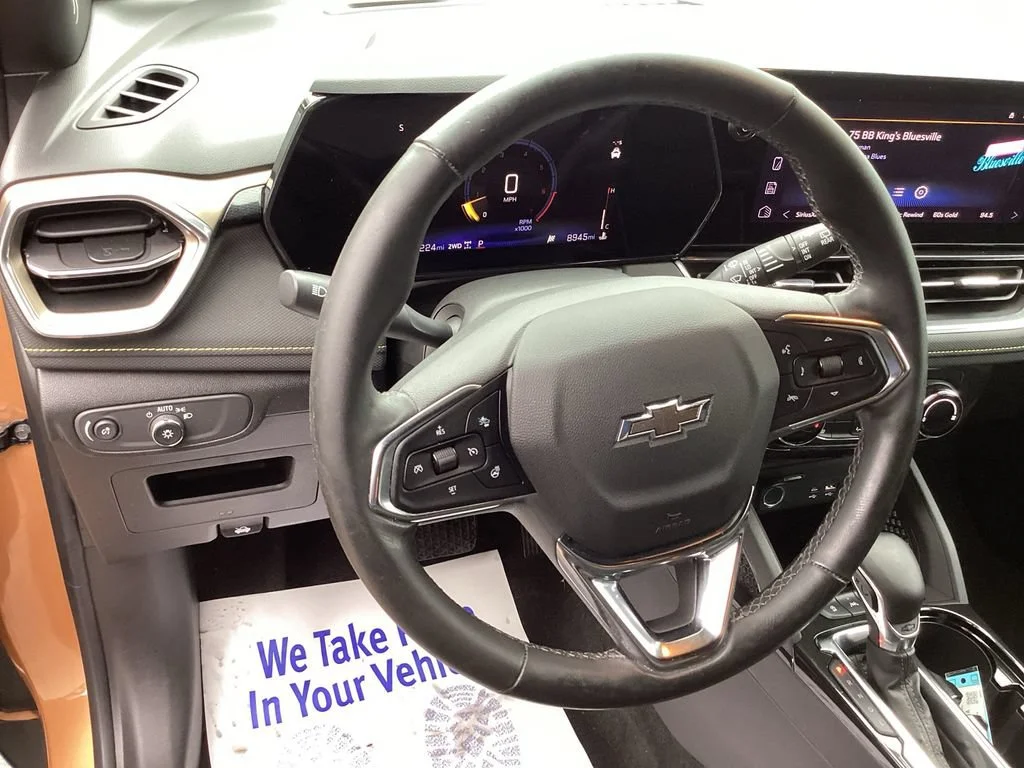 Used 2024 Copper Harbor Metallic Chevrolet ACTIV image 15