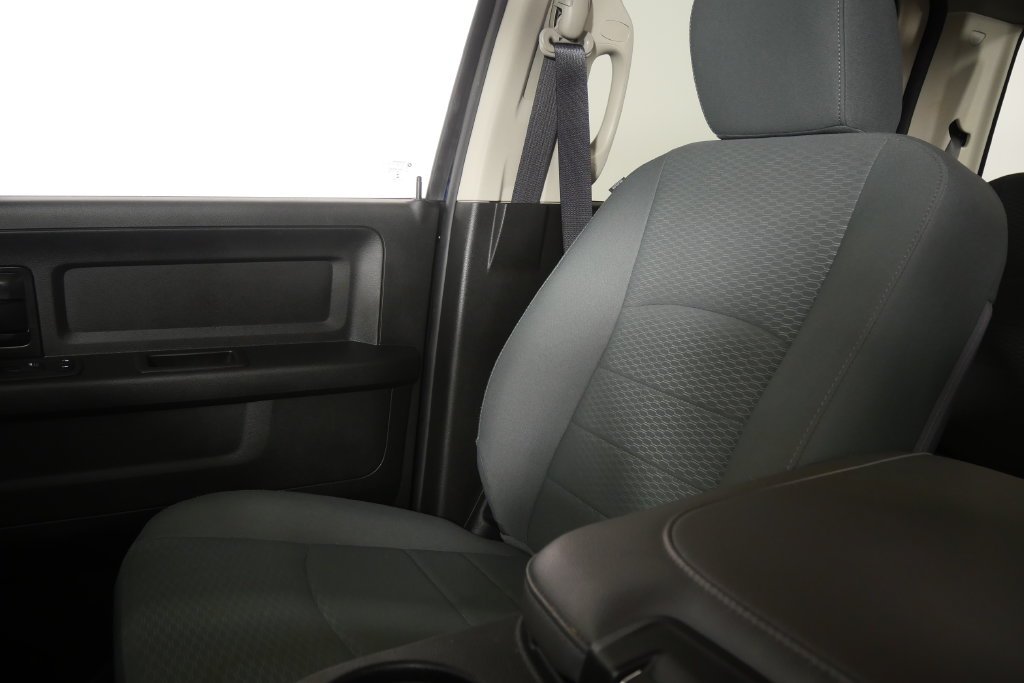 Used 2020 Patriot Blue Pearlcoat Ram Express image 27