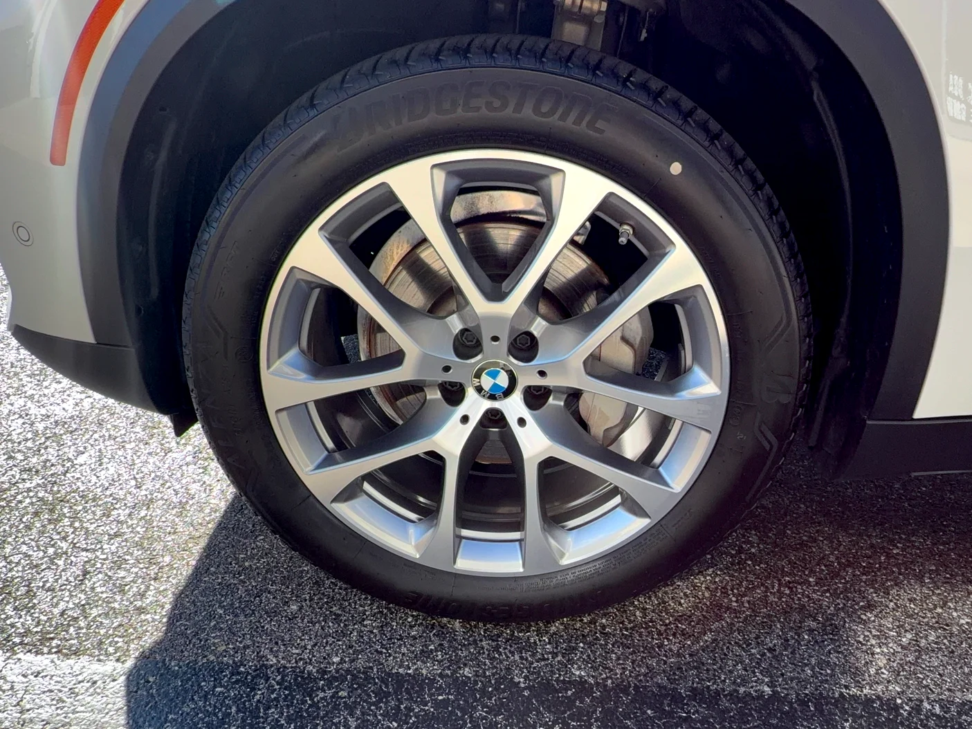 Used 2022 Alpine White BMW xDrive40i image 32