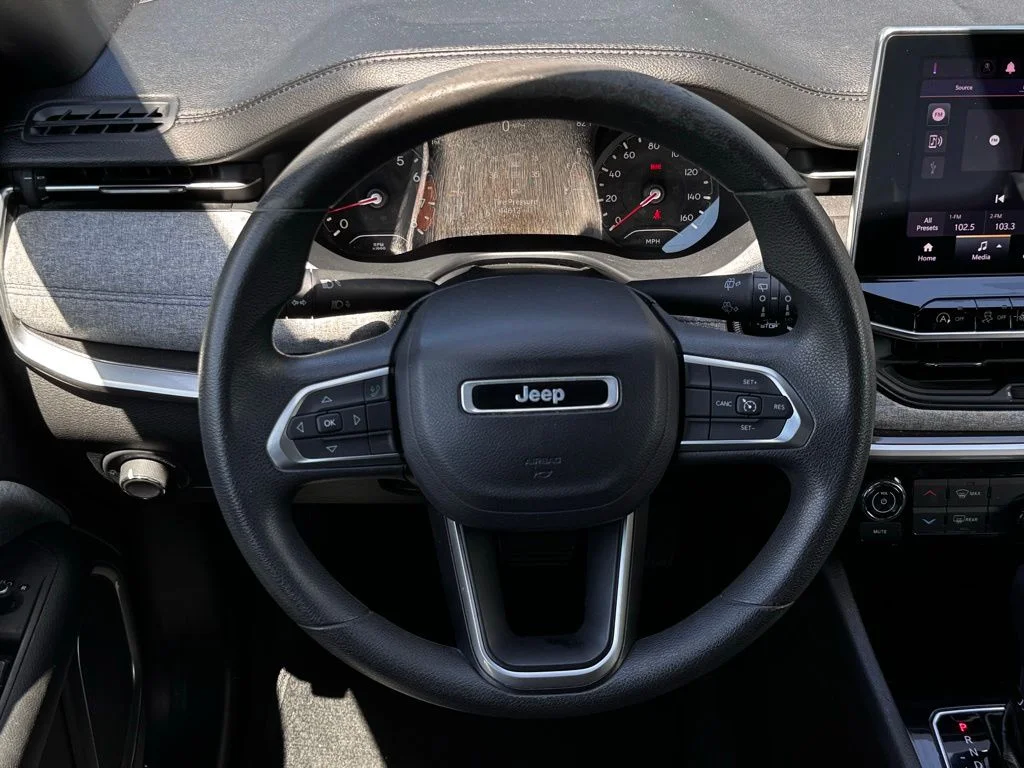 Used 2023 Blue Jeep Sport image 23
