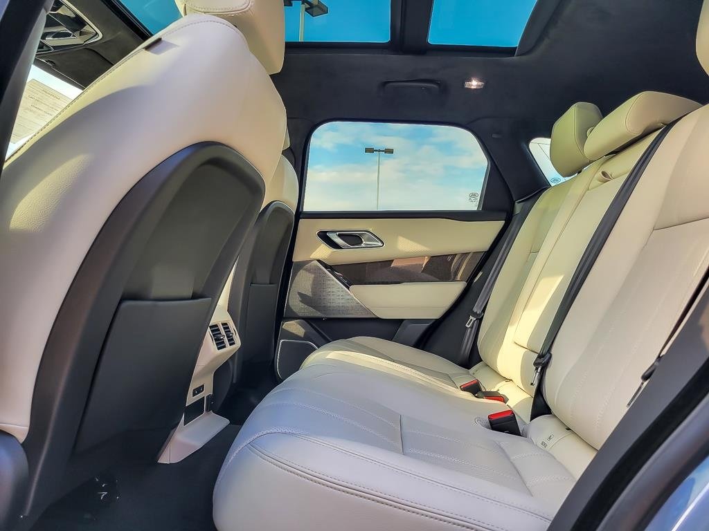 2023 LAND ROVER RANGE ROVER VELAR - Image 9