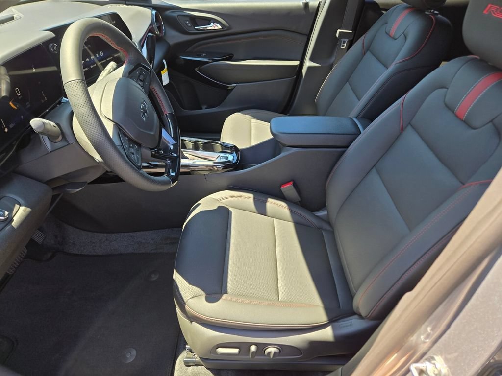 2026 Chevrolet Trax RS - Photo 6