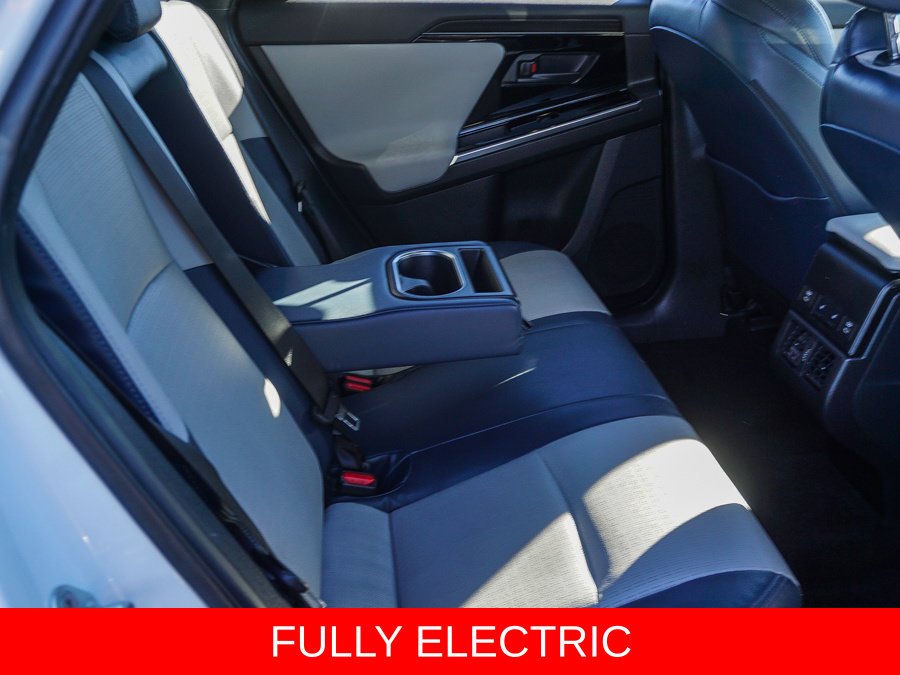 Used 2023 White Subaru Limited image 13
