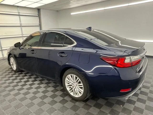 Used 2017 Blue Lexus 350 image 20