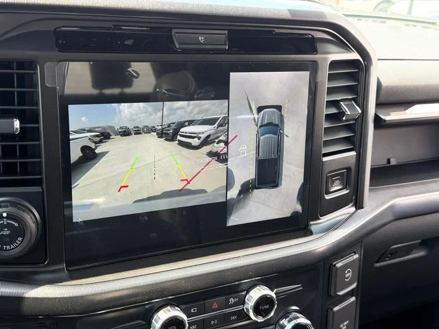 New 2026 Star White Metallic Tri-Coat Ford Platinum® image 15