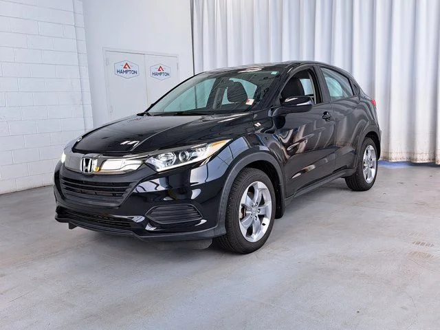Used 2022  Honda LX image 2