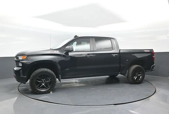 Certified Used 2019 Black Chevrolet Custom Trail Boss image 4