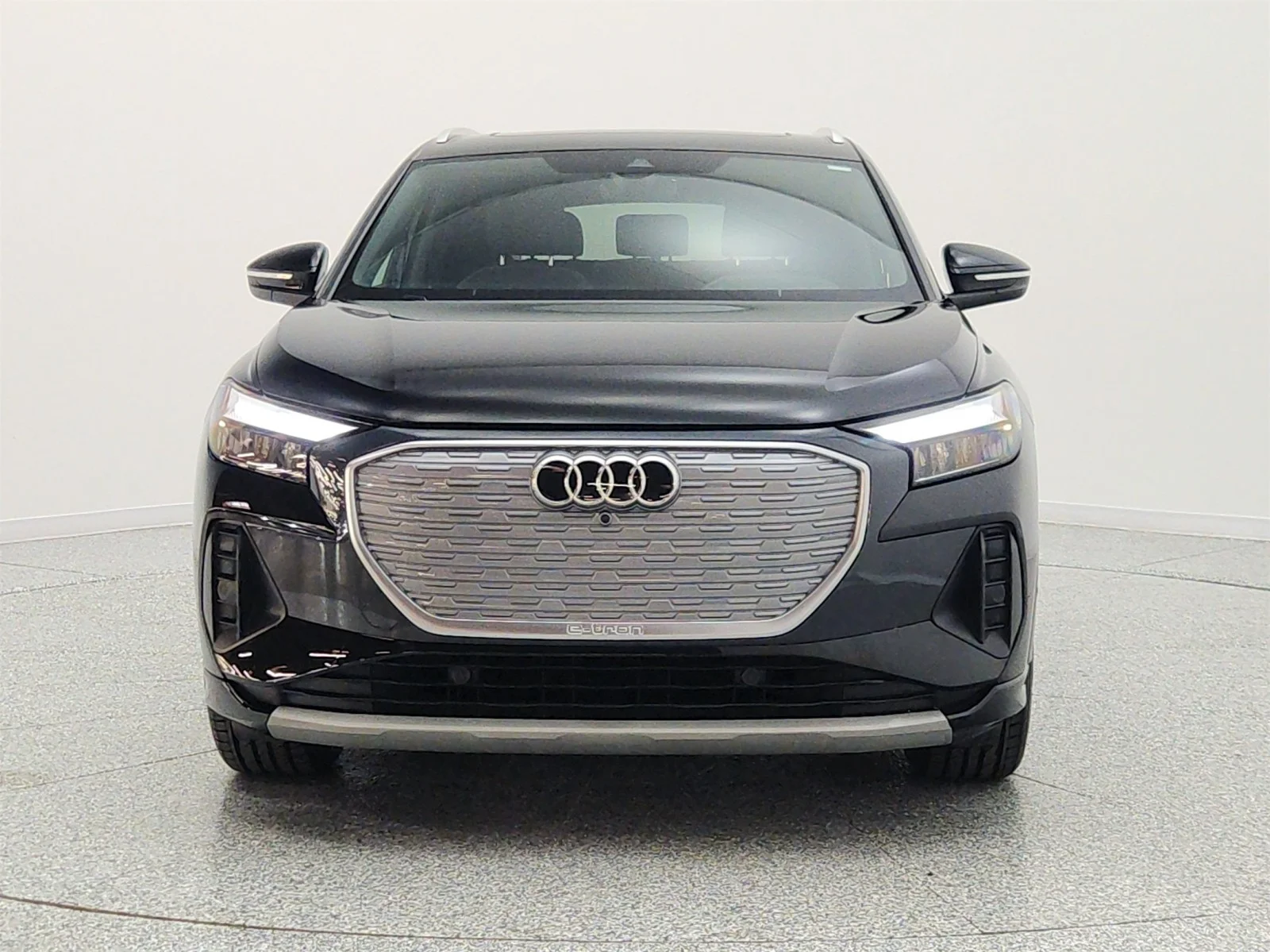 Used 2023 Mythos Black Metallic Audi Premium Plus 40 RWD image 2