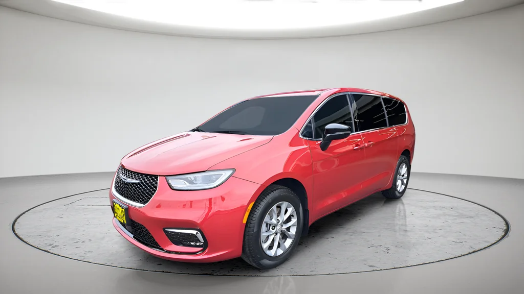 2026 Chrysler Pacifica Select AWD's photo