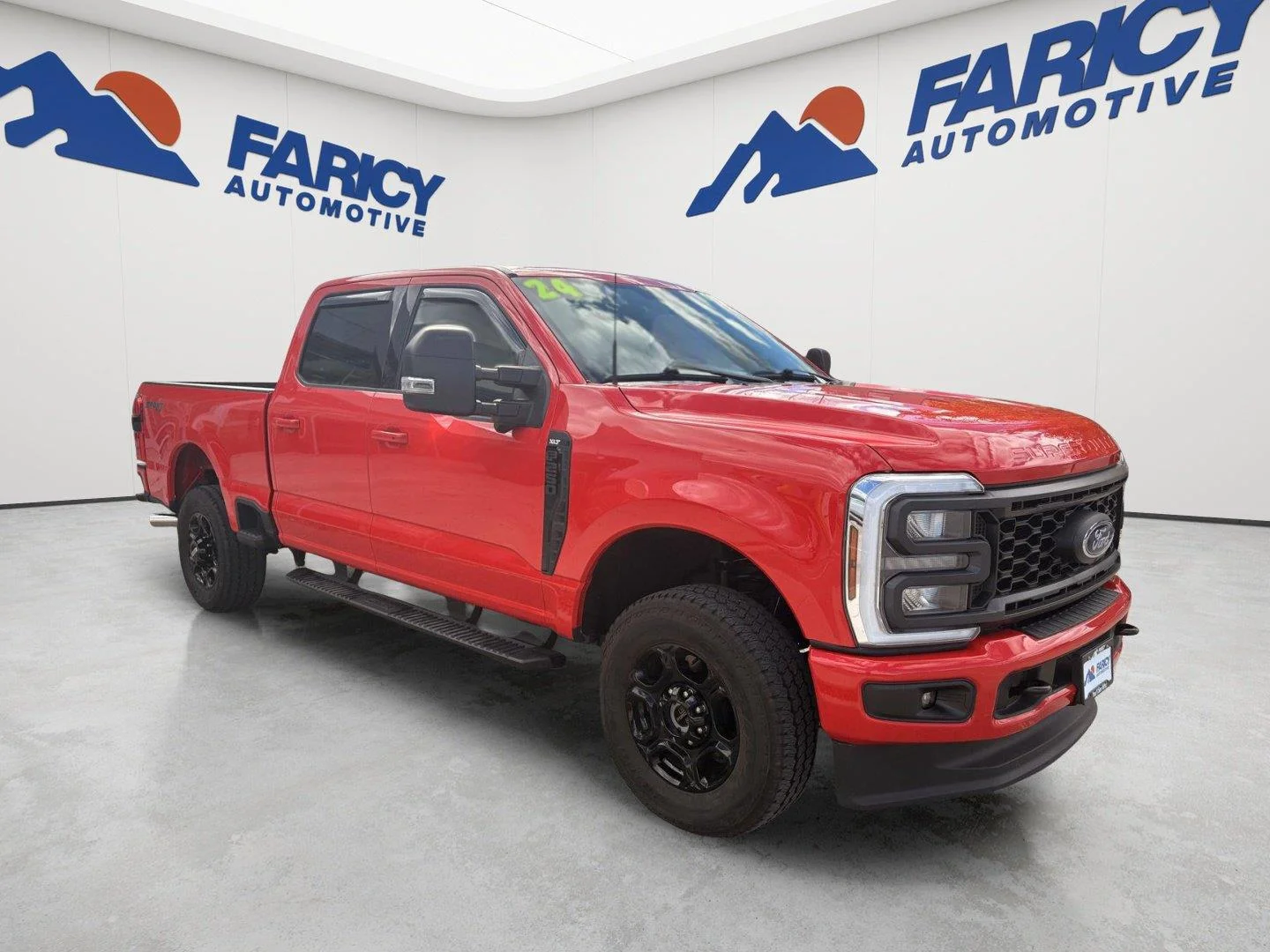 Used 2024 Race Red Ford XLT image 7