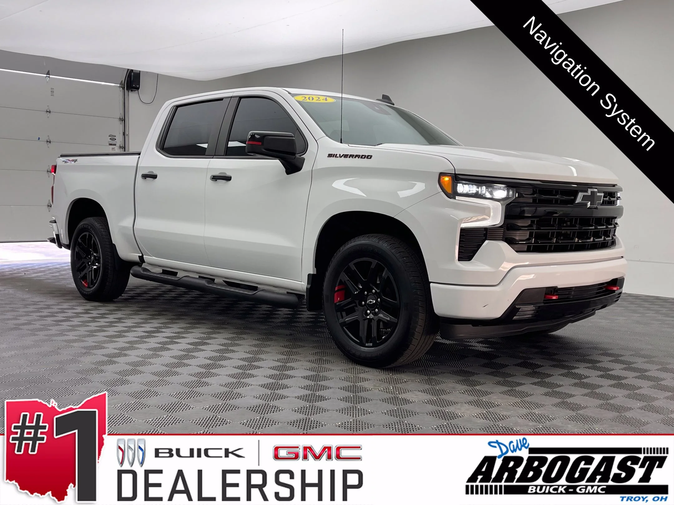 Used 2024 Summit White Chevrolet RST image 1
