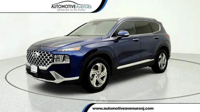 2021 Hyundai Santa Fe SEL FWD w/ Convenience Package