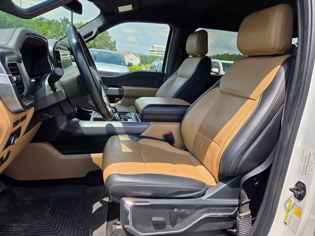 Used 2022 White Ford Lariat image 9