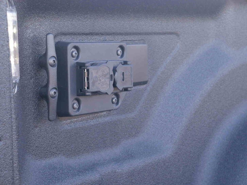 New 2026 Ceramic Gray Clear-Coat Exterior Paint RAM BIG HORN image 11