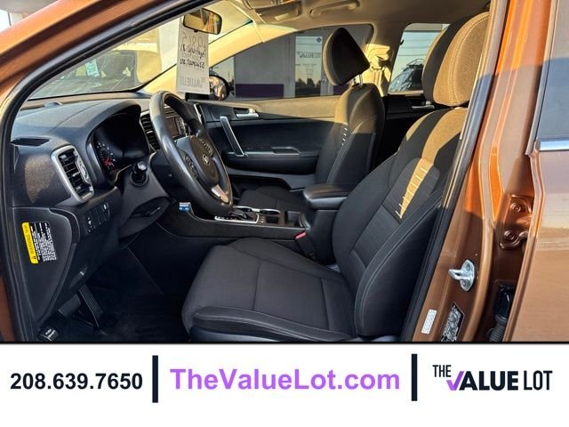 Used 2018 Brown Kia LX image 21