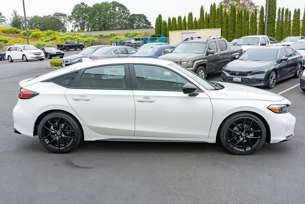 New 2026 Platinum White Pearl Honda Sport image 5