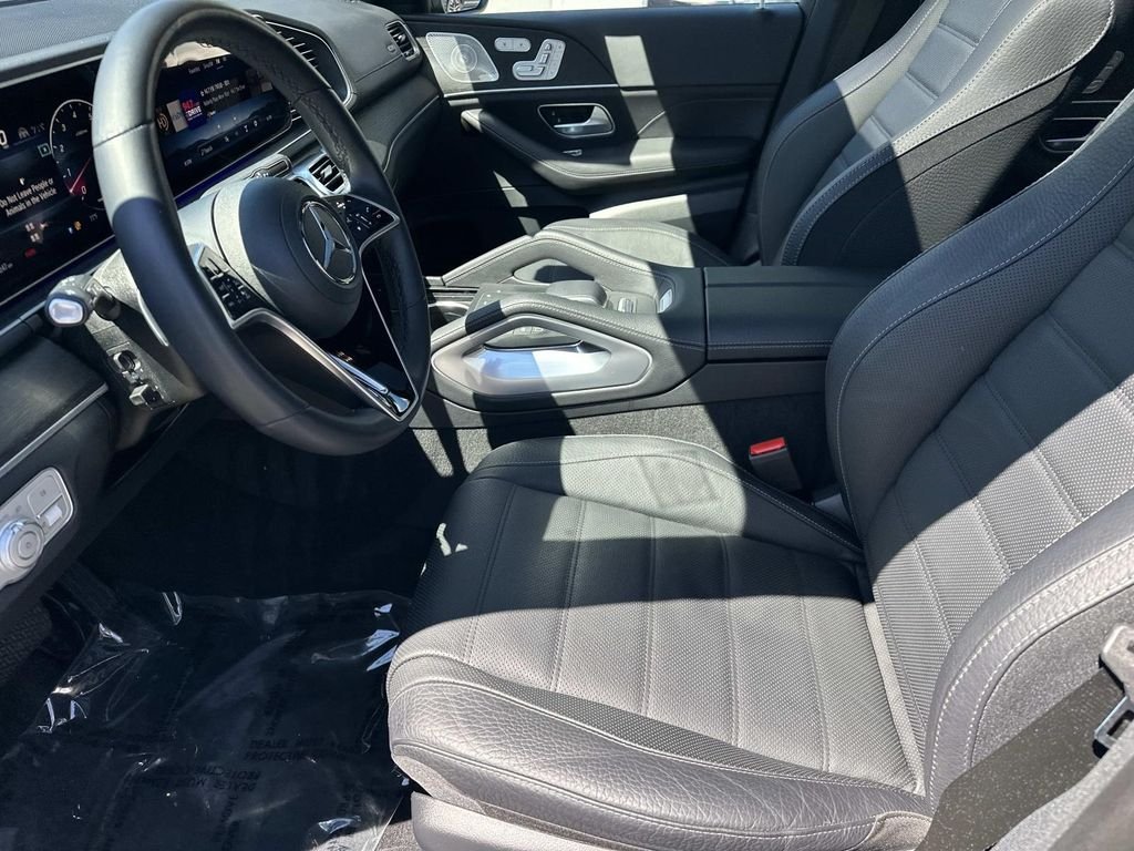 Certified Used 2026 Black Mercedes-Benz GLS 450 image 18