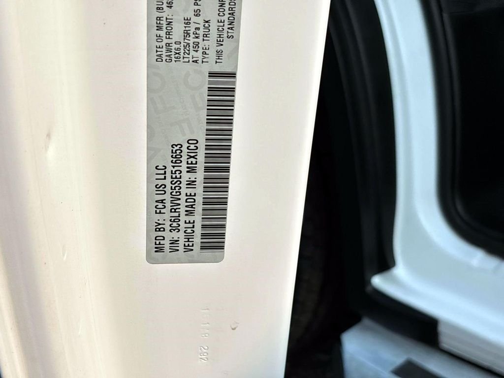 Used 2025 White Ram  image 30