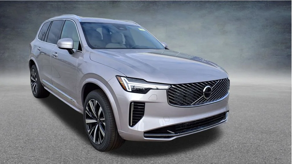 2026 Volvo XC90 Core