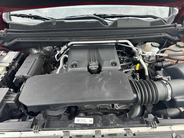 Used 2024 Radiant Red Tintcoat Chevrolet Z71 image 26