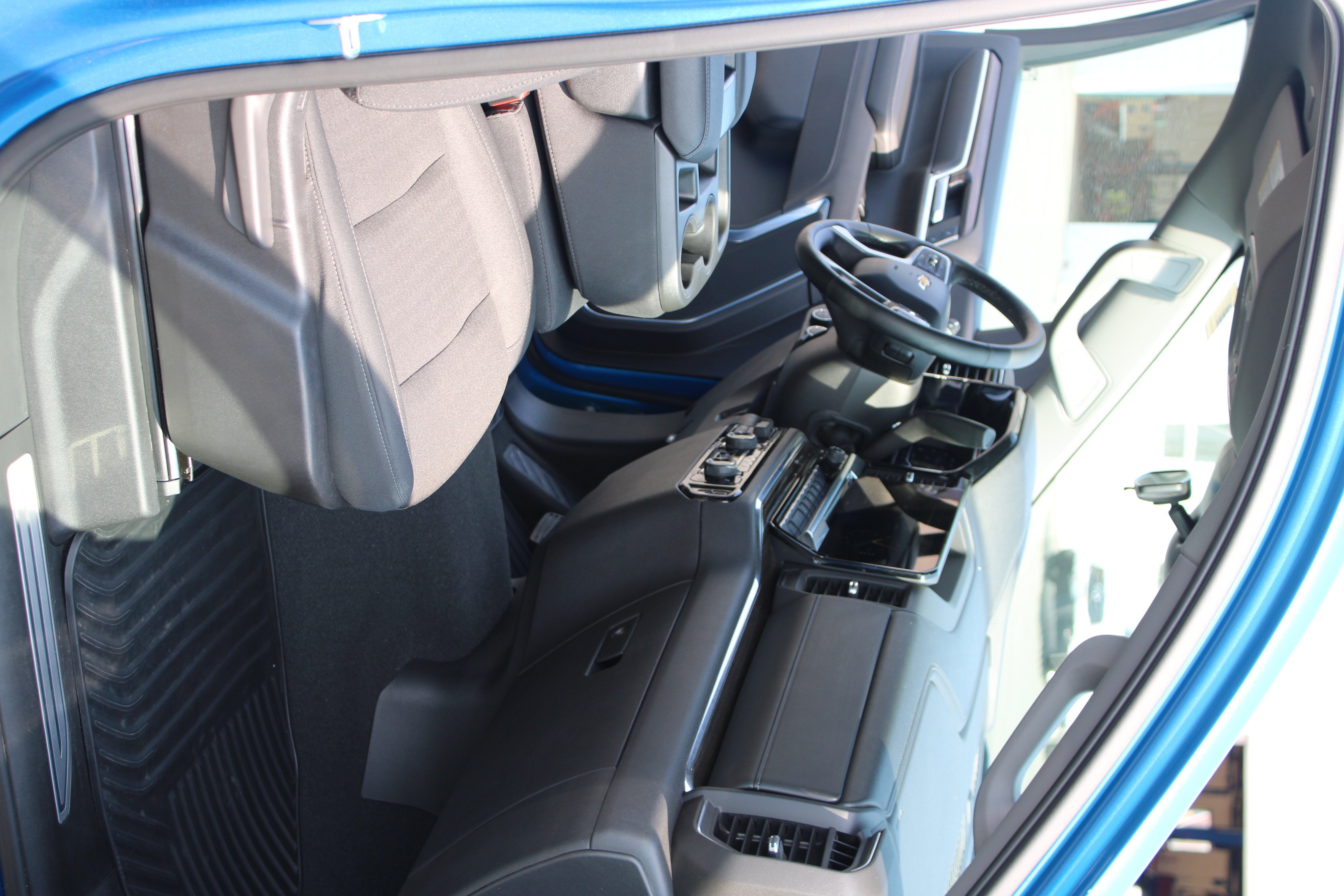 Used 2023 Glacier Blue Metallic Chevrolet LT image 20