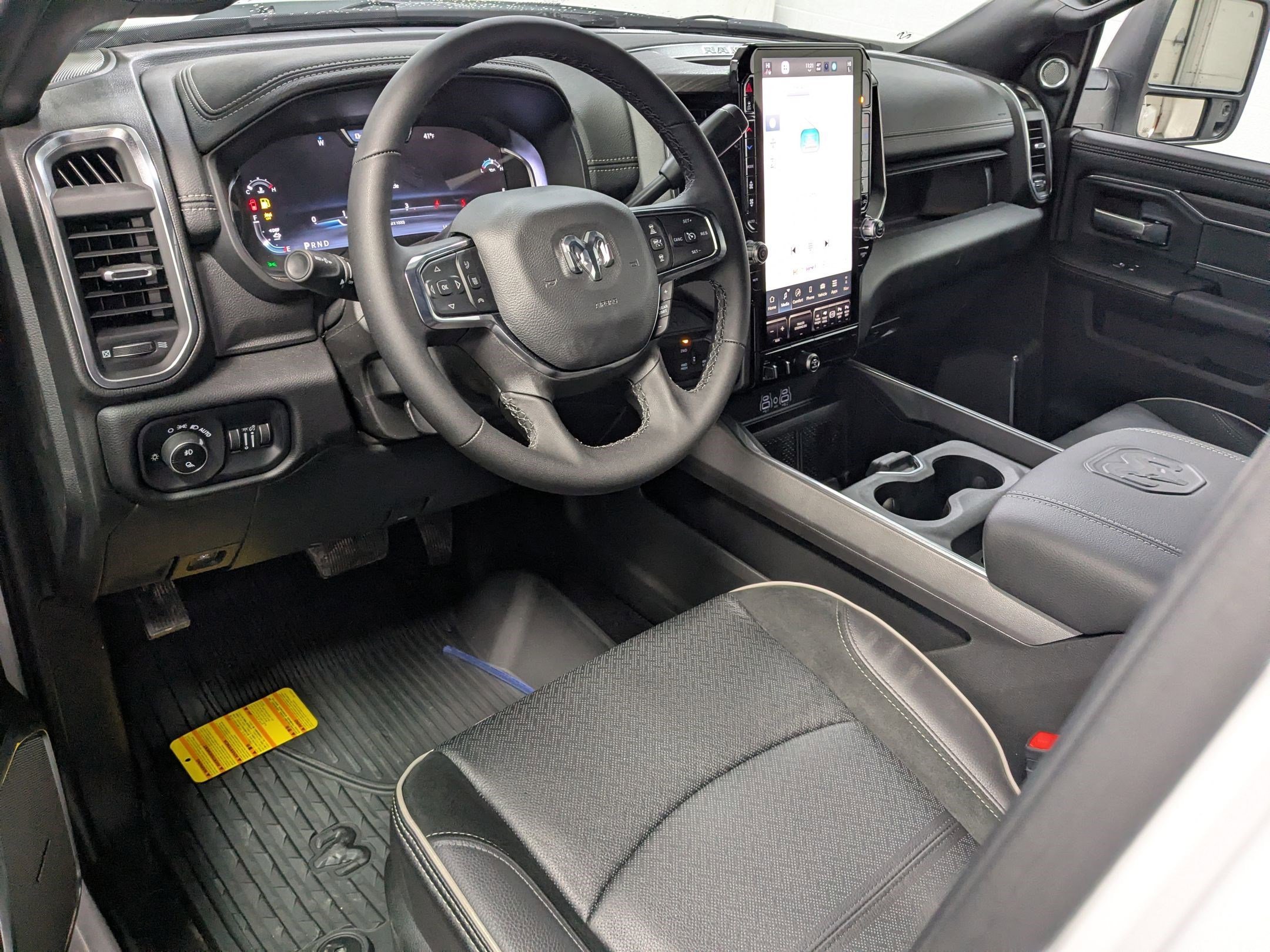 New 2026 Bright White Clear-Coat Exterior Paint RAM Laramie image 10