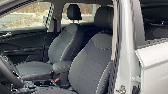 2026 Volkswagen Taos SE Black - Photo 13