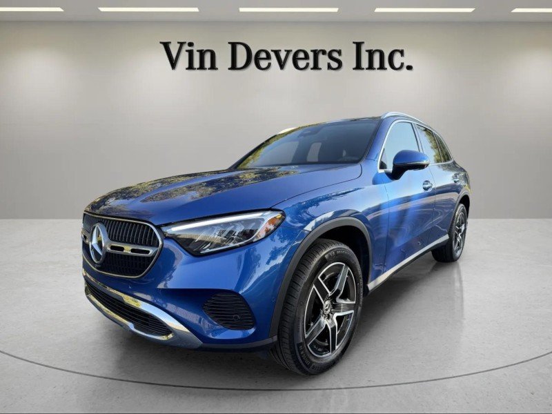 Certified Used 2026 Starling Blue Metallic Mercedes-Benz GLC 300 image 3