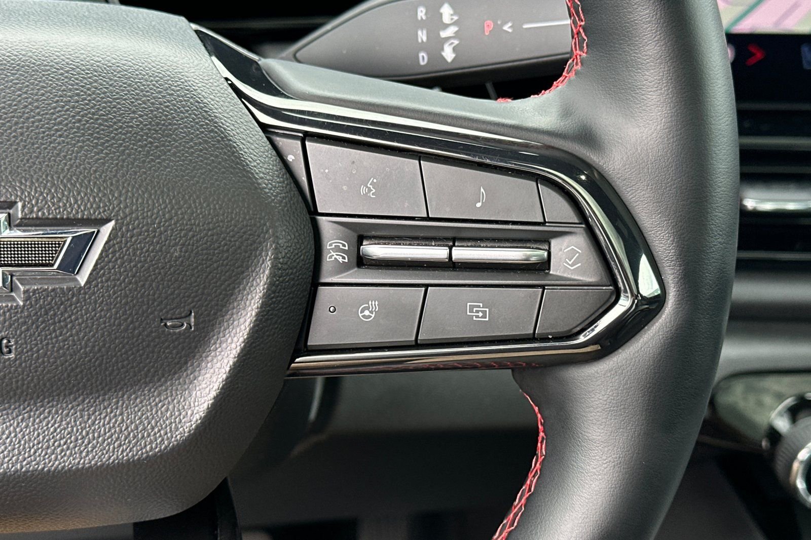 Used 2024 Black Chevrolet RST image 31