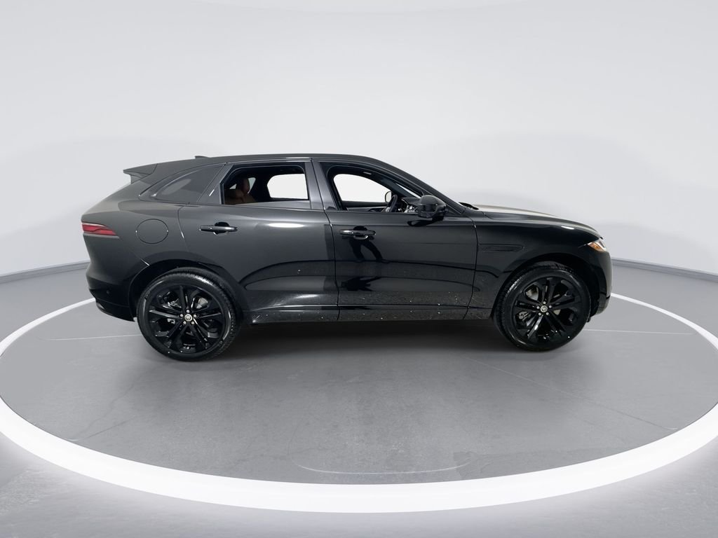 2026 Jaguar F-Pace R-Dynamic S - Photo 9
