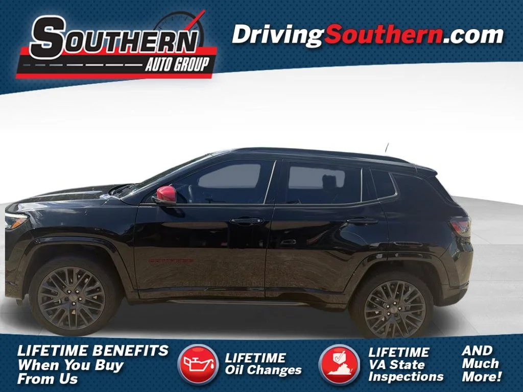 Used 2023 Black Jeep Limited image 1