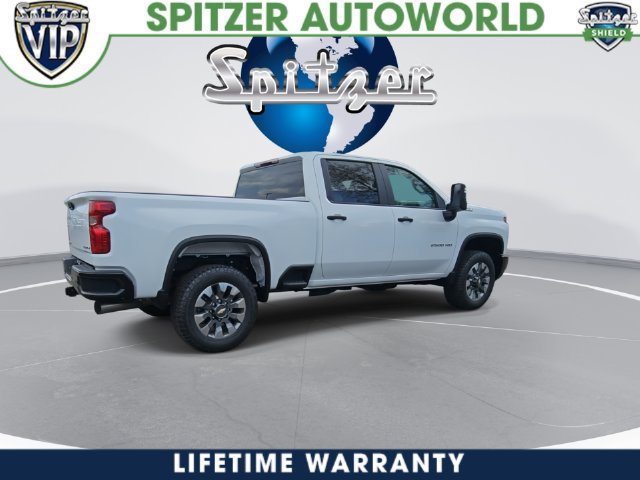 New 2026 Summit White Chevrolet Custom image 14