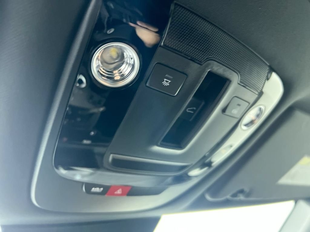 New 2026 Snow White Pearl Kia X-Line image 20