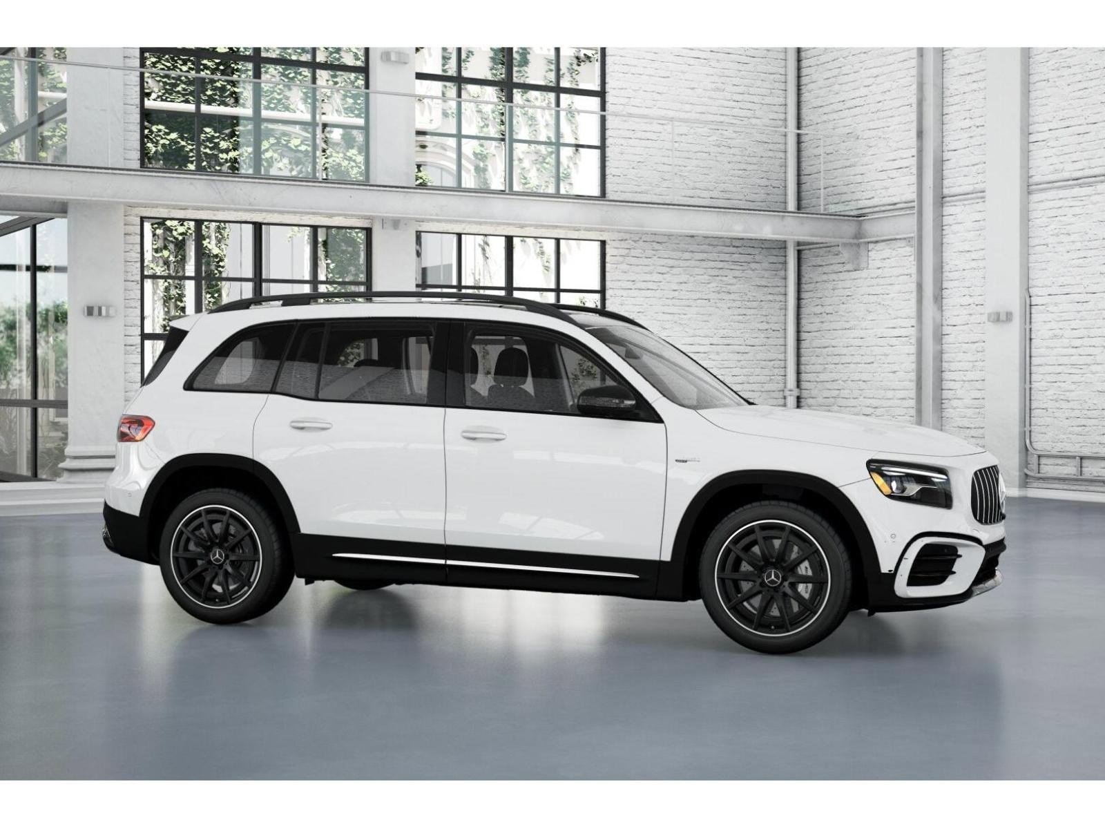 New 2026 Polar White Mercedes-Benz GLB 35 AMG® 4D Sport Utility 4MATIC®  image 15