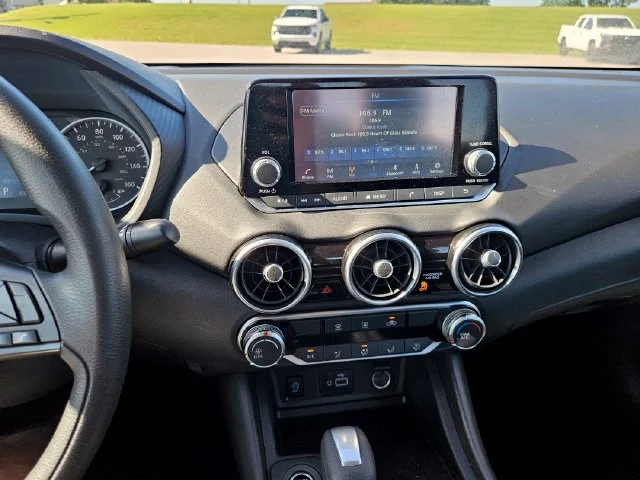 Used 2025 Gray Nissan S image 17