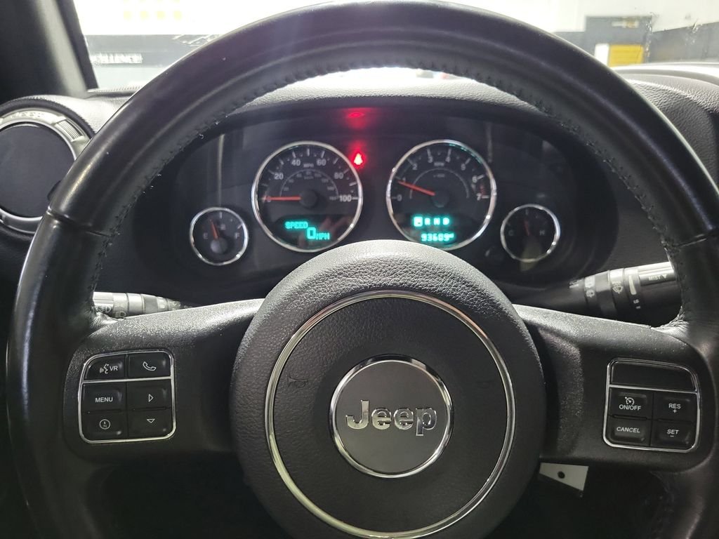 2018 Jeep Wrangler JK Unlimited Sahara - Photo 9