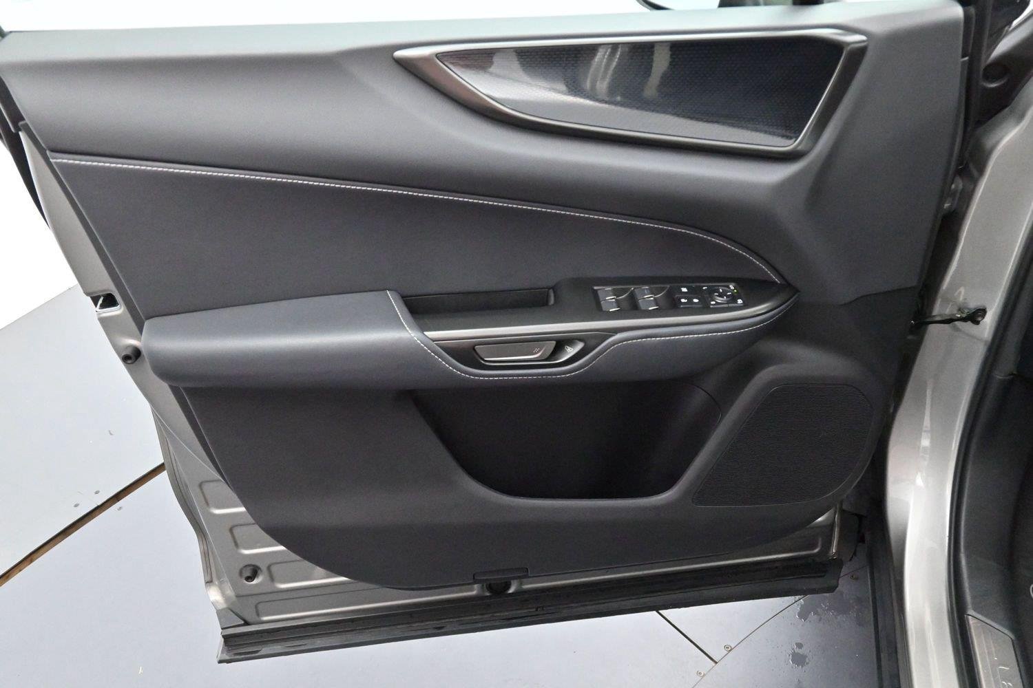 Used 2022 Atomic Silver Lexus NX 250 image 11