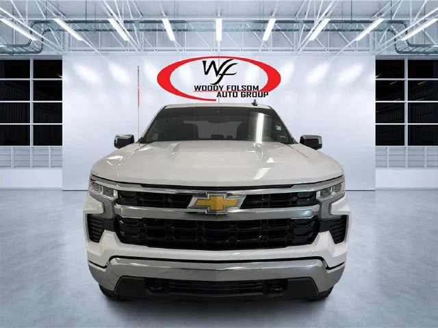 Used 2026 White Chevrolet LT image 2