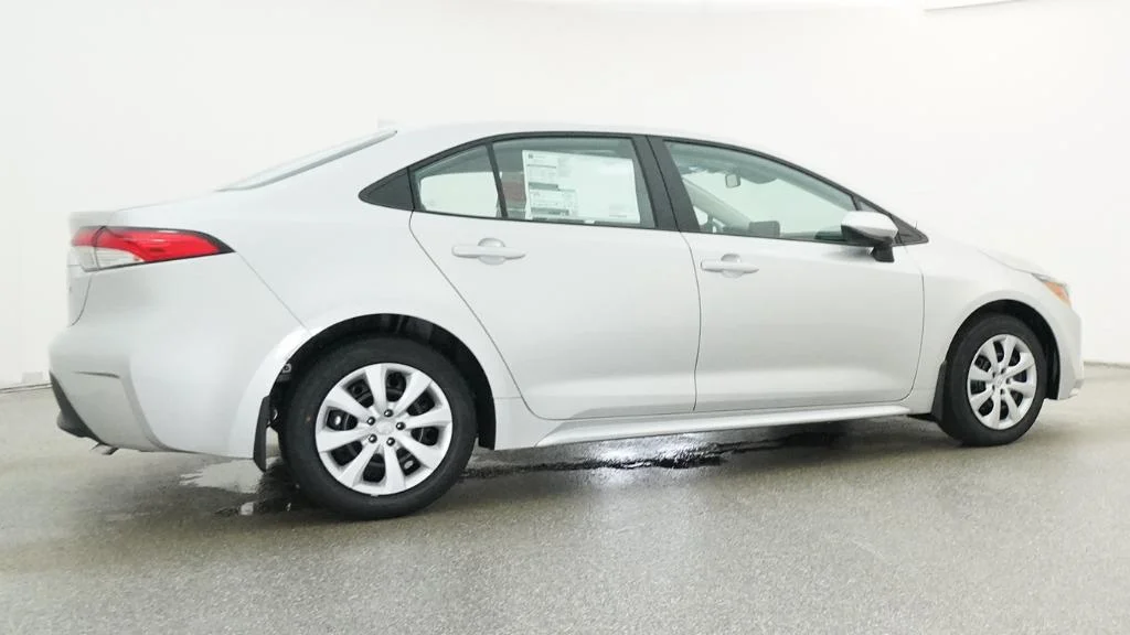 New 2026 Classic Silver Metallic Toyota LE image 42