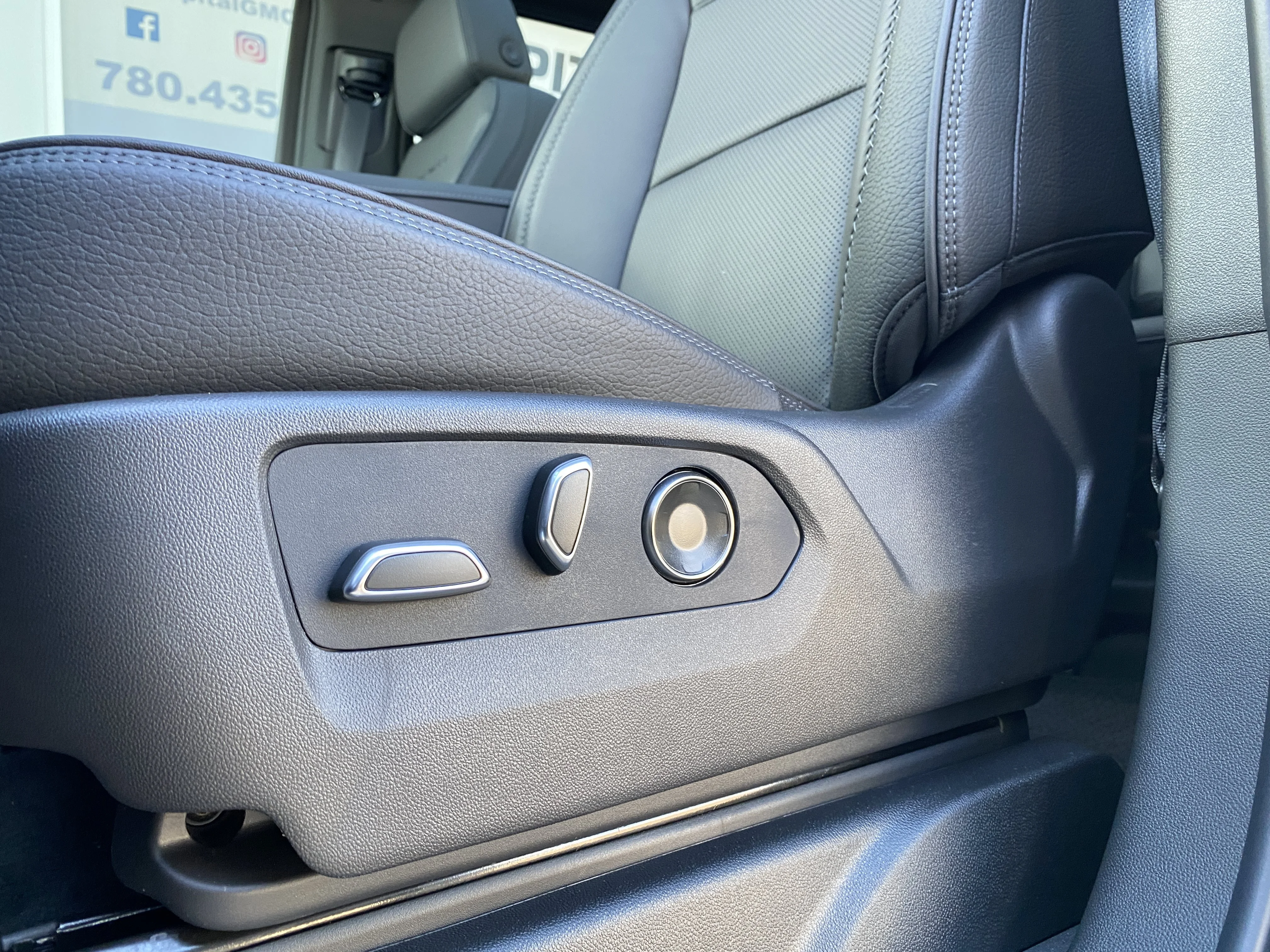 New 2026 ONYX BLACK GMC Denali image 27