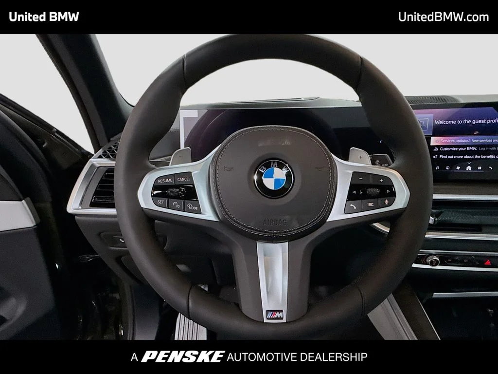 New 2026 Manhattan Green Metallic BMW xDrive40i image 6