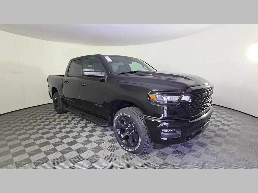 New 2026 Diamond Black Crystal Pearlcoat RAM Express image 21