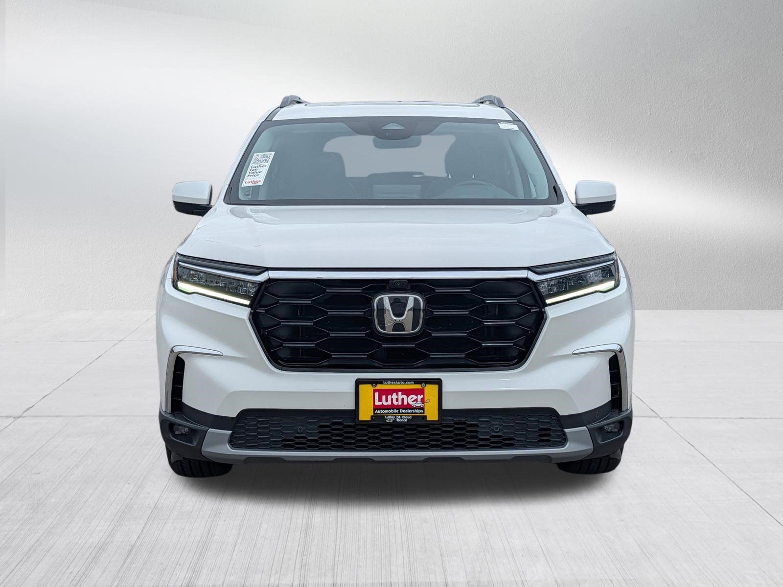 Used 2023 Honda Pilot Elite with VIN 5FNYG1H89PB024694 for sale in Waite Park, Minnesota