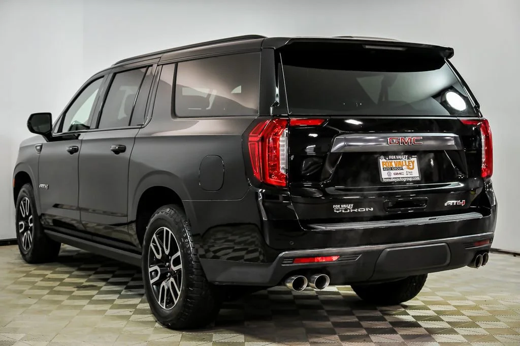 2022 GMC Yukon XL AT4 - Photo 6