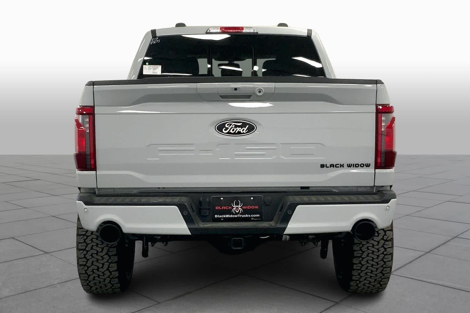 New 2026 Avalanche Ford XLT image 4
