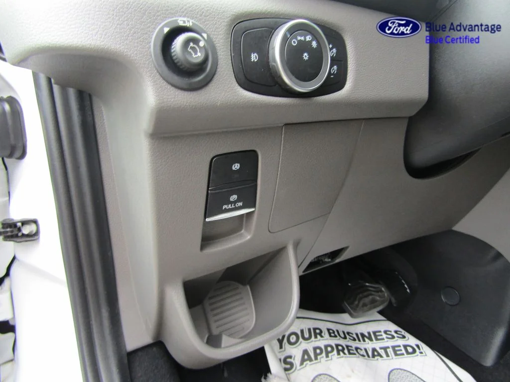 Certified Used 2024 Oxford White Ford XLT image 24